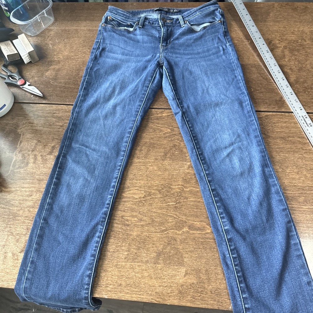 Levi's Mid Rise Slim Skinny Jeans Womens 6 28x39 Blue Denim Wash Casual